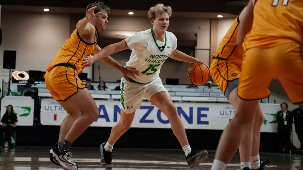 Dickinson State Blue Hawks at North Dakota Fighting Hawks Womens Basketball