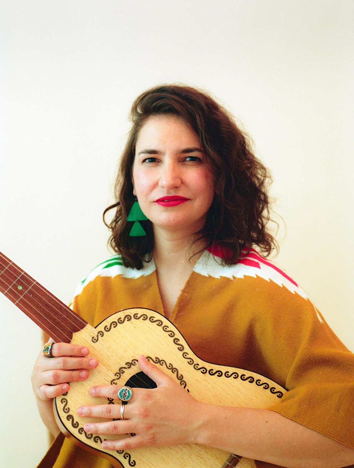 The Pocket Presents: Elena La Fulana w\/ Taisha Estrada