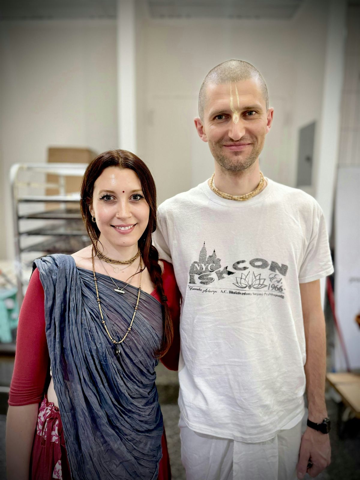 Darshan Roo Happiness and Pleasure w/Hari Vilasa @ The Darshan Room at 305 ...