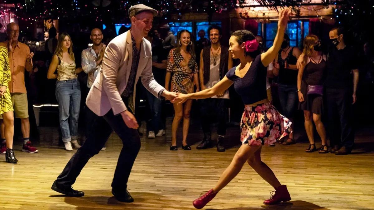 \ud83c\udfb6 Sober East Coast Swing Dancing! \ud83d\udc83\ud83d\udd7a