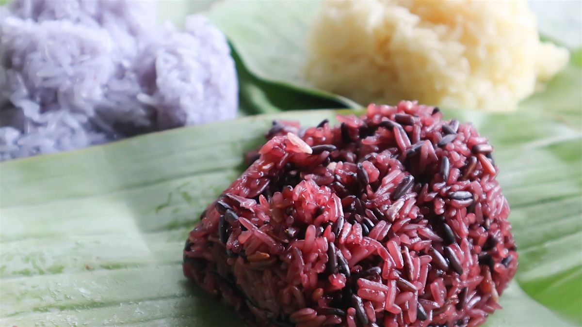 Dayton's Bluff Location: Chicken Medicine Soup