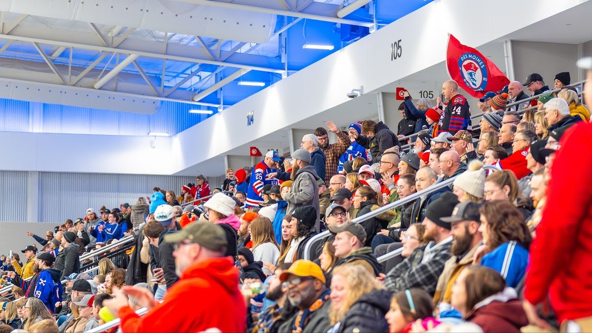 Tri-City Storm at Des Moines Buccaneers at The MidAmerican Energy Company RecPlex