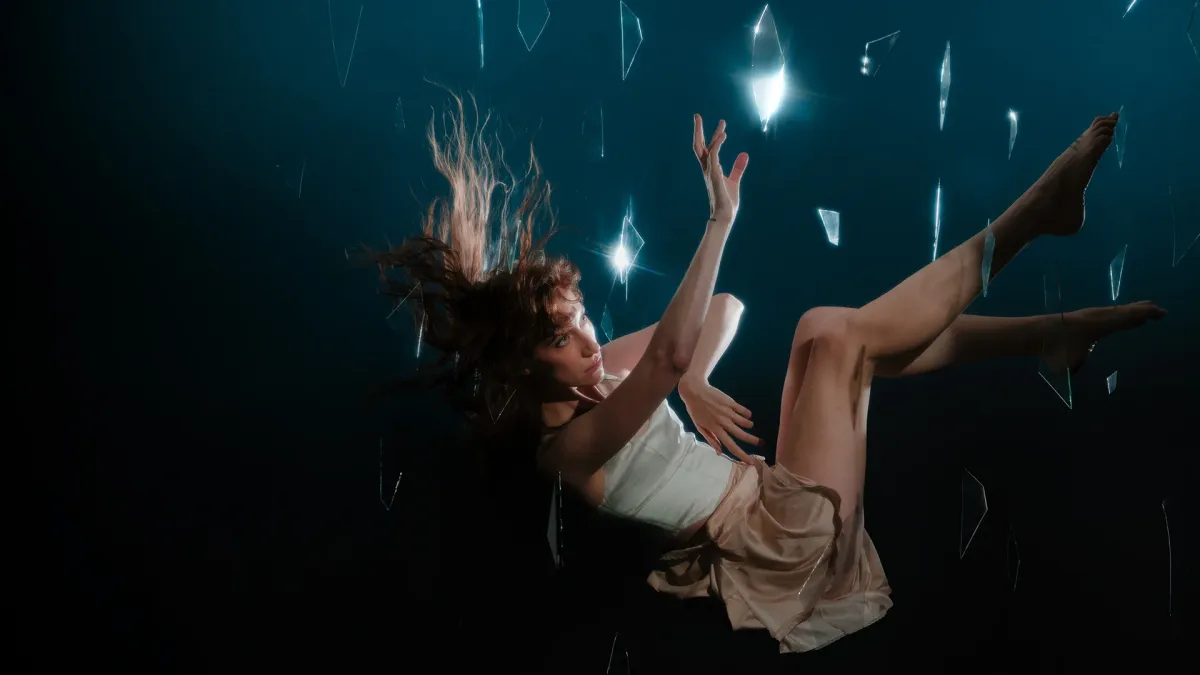 Maiah Manser, Madge in Brooklyn