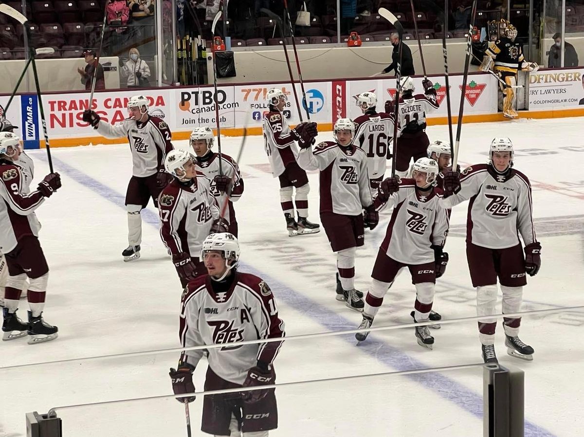Niagara IceDogs at Peterborough Petes at Peterborough Memorial Centre