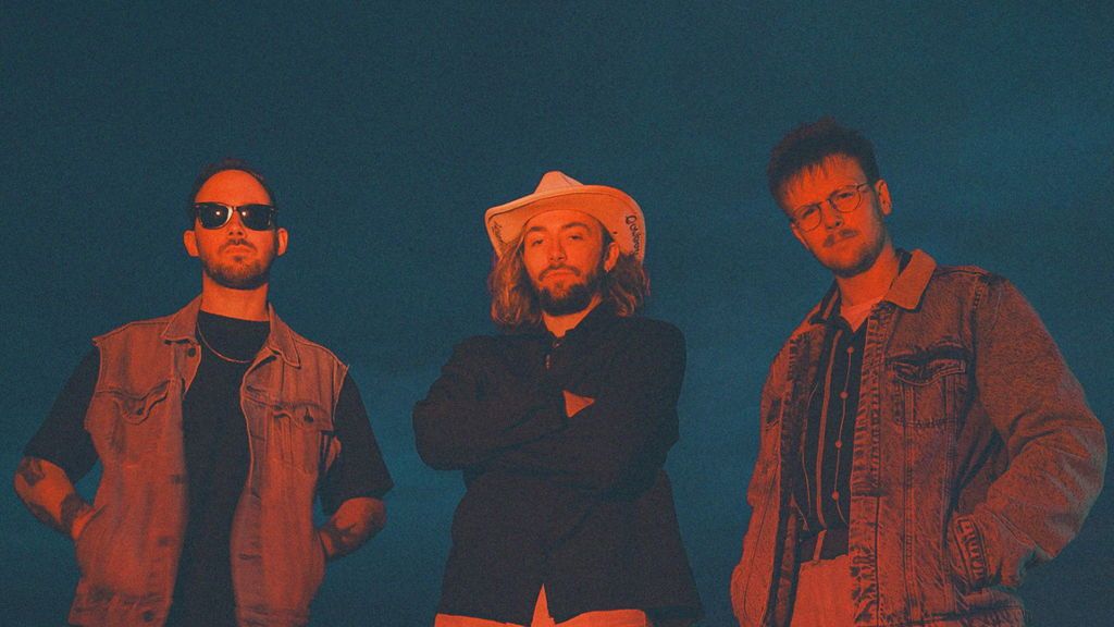 Krooked Tongue 'I Know a Place' Tour + DRAB