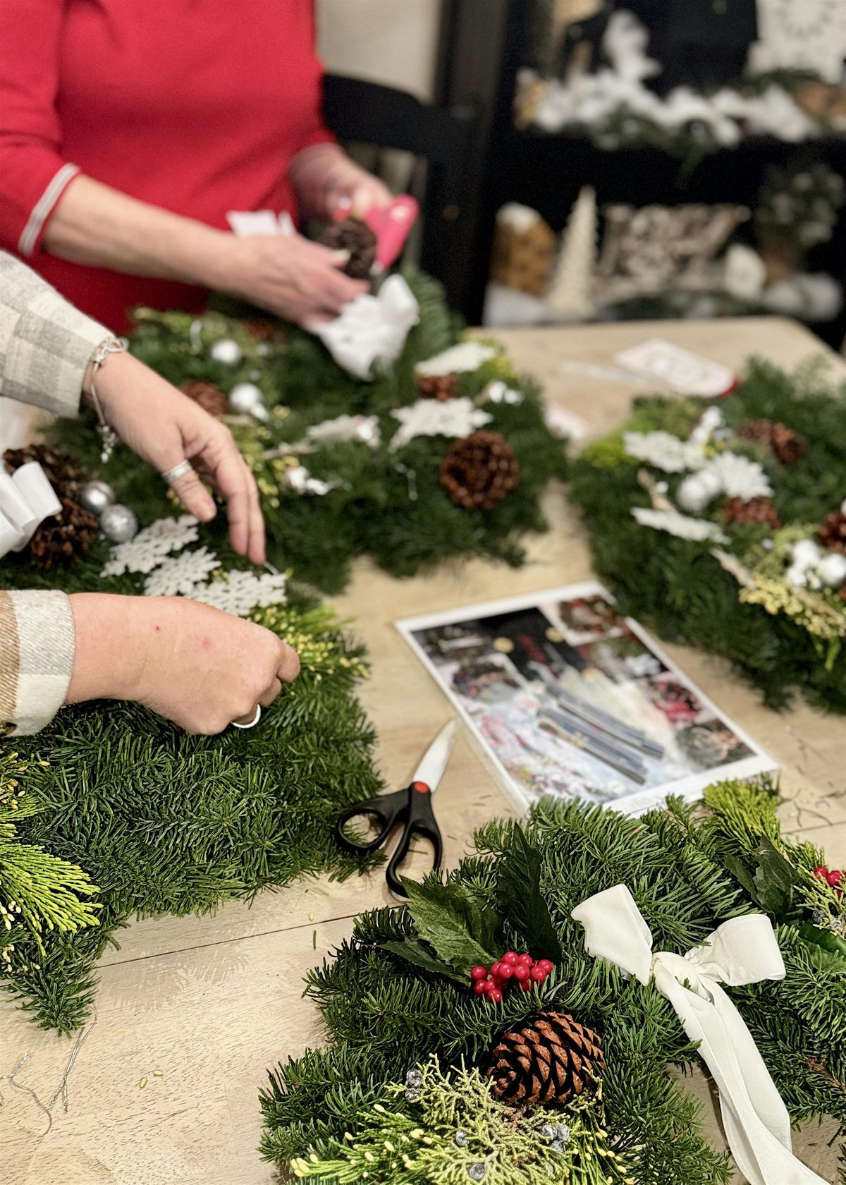 Christmas Wreath Making Class!