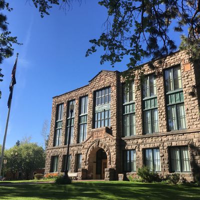 Deschutes Historical Museum