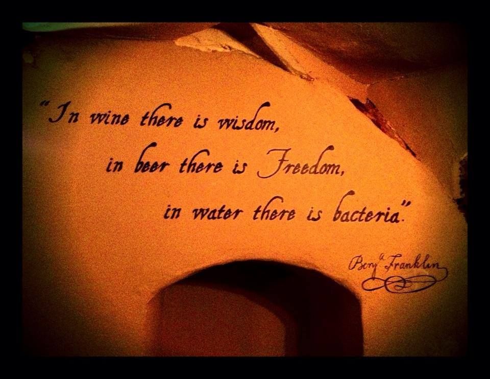 Saturday Night Live Music In The 1747 Pub Reynolds Tavern In saturday-night-live-music-in-the-1747-pub-reynolds-tavern-in