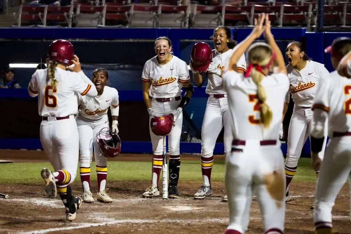 Parking Iowa State Cyclones at Cincinnati Bearcats Womens Basketball