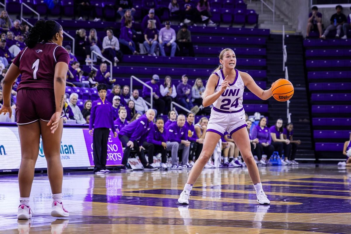Northern Iowa Panthers at Evansville Purple Aces Womens Basketball