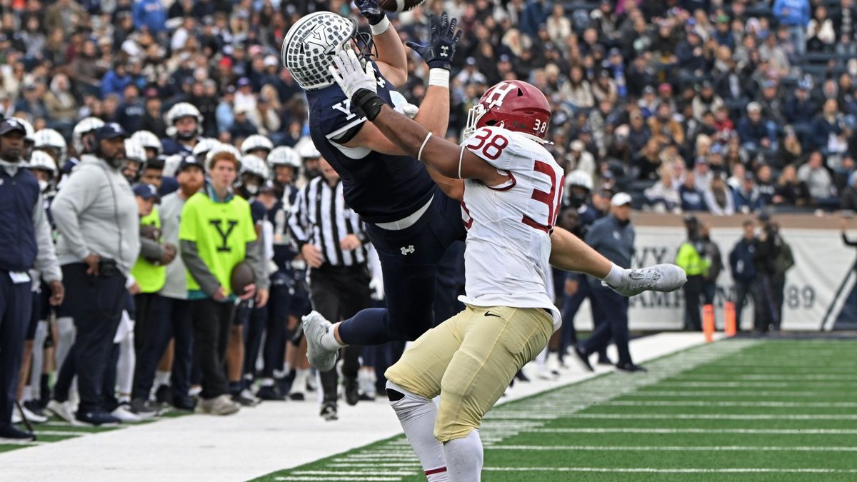 FCS Playoffs First Round: Central Connecticut St at #9 Rhode Island
