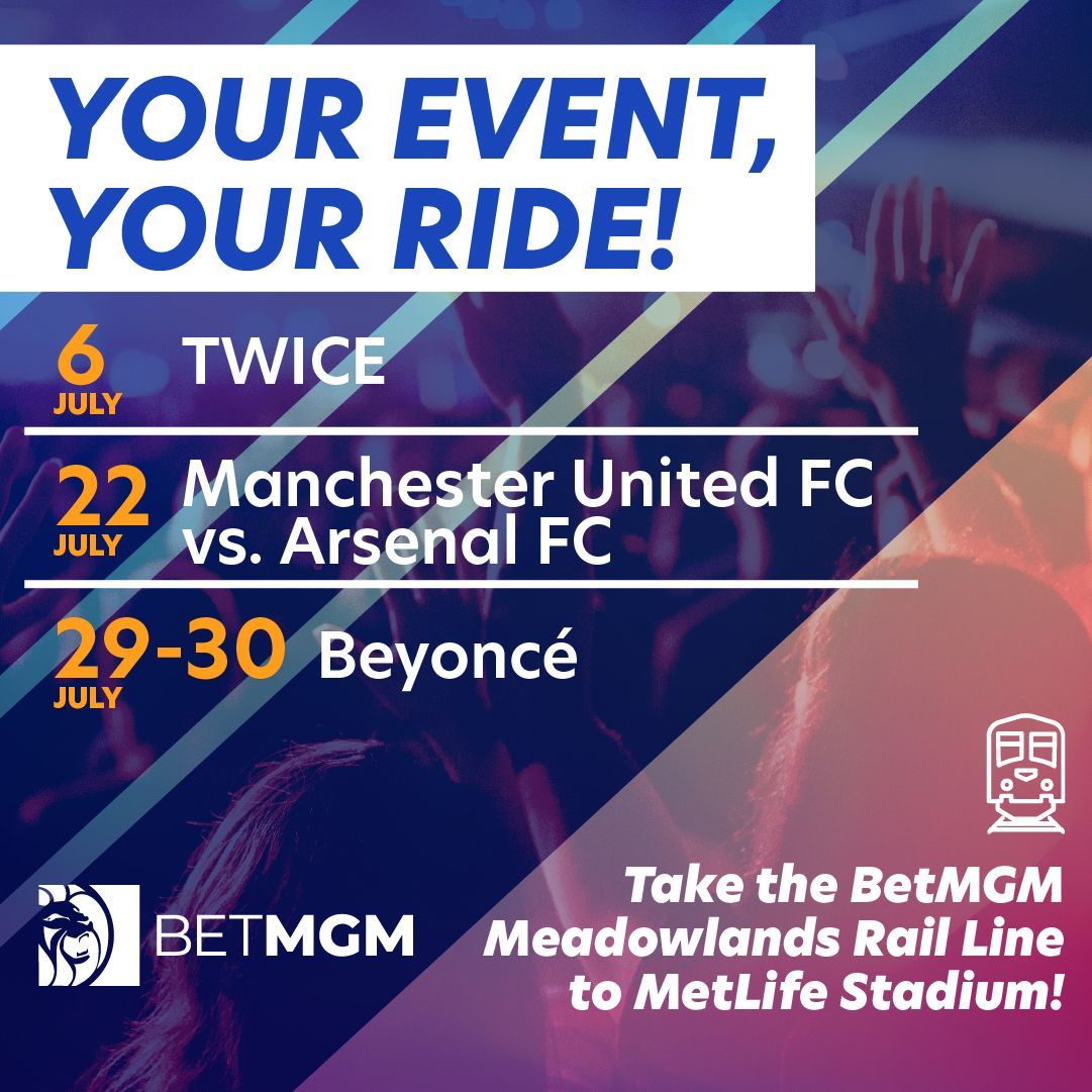 Arsenal FC vs Manchester United FC at Emirates Stadium