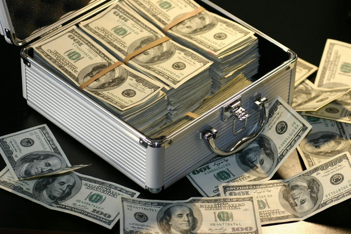 Introduction to Real Estate Investing !!! (Online Only)