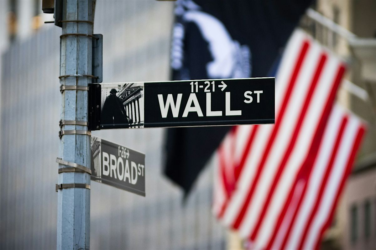 NYC: Wall Street Self-Guided Walking Audio Tour
