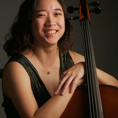Yu Yu Liu