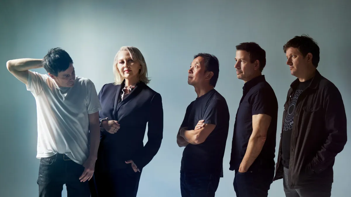 Drop Nineteens, After, DJ Python, she's green, Somewhere Special, His Name Is Alive, ear, sweet93, untitled (halo), RIP Swirl, ee, Starling, Seko, Dj Python, ee, Shearling in Los Angeles