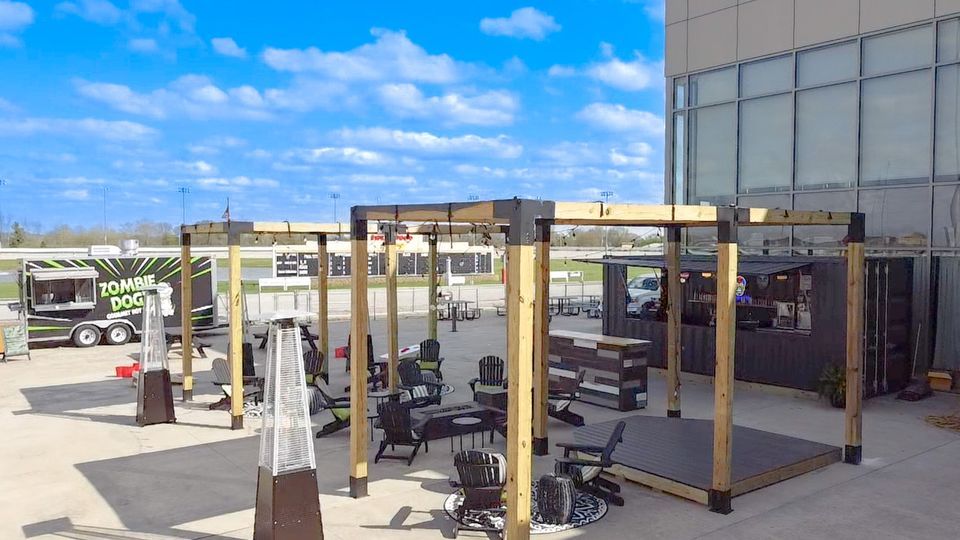 Sunset Patio August Entertainment at Hollywood Gaming at Dayton Raceway ...