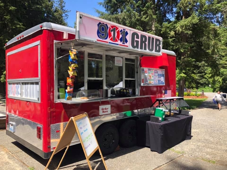 911 Grub Food Truck At Large Brewing, Everett, WA July 23, 2022