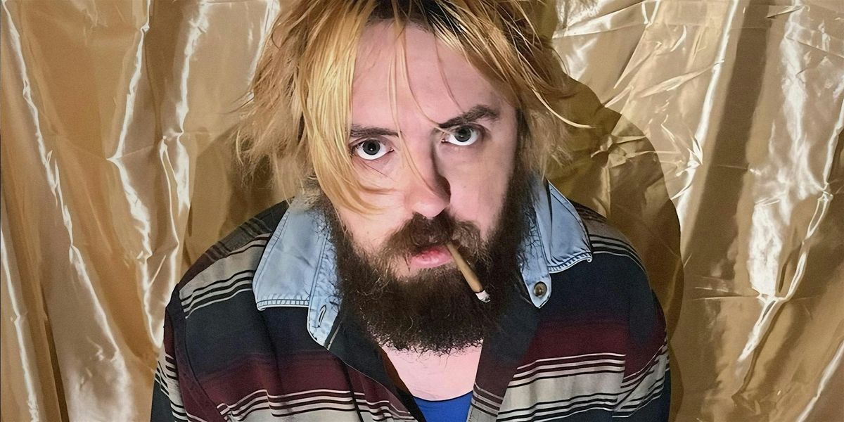 Coma Cinema, Trace Mountains