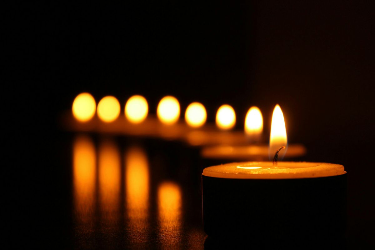 Candle Light Yoga & Tea
