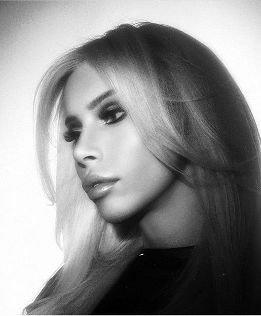 Chase Icon, Miss Madeline in Los Angeles