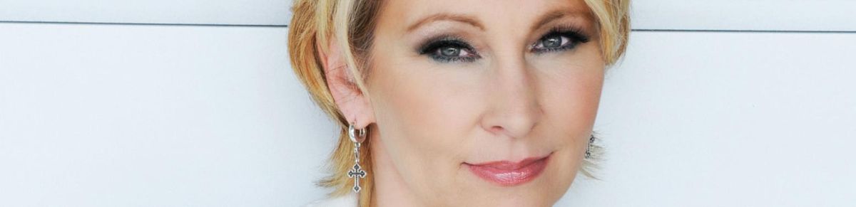 Claudia Jung in L\u00dcBECK