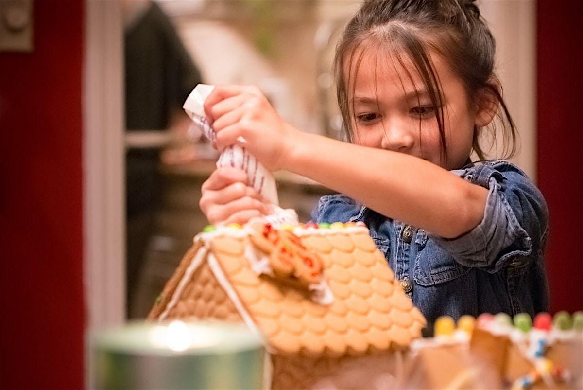Westin Winter Workshop: Gingerbread Decorating Class