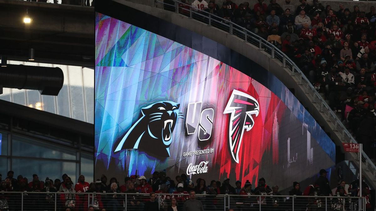 Carolina Panthers at Atlanta Falcons at Mercedes-Benz Stadium
