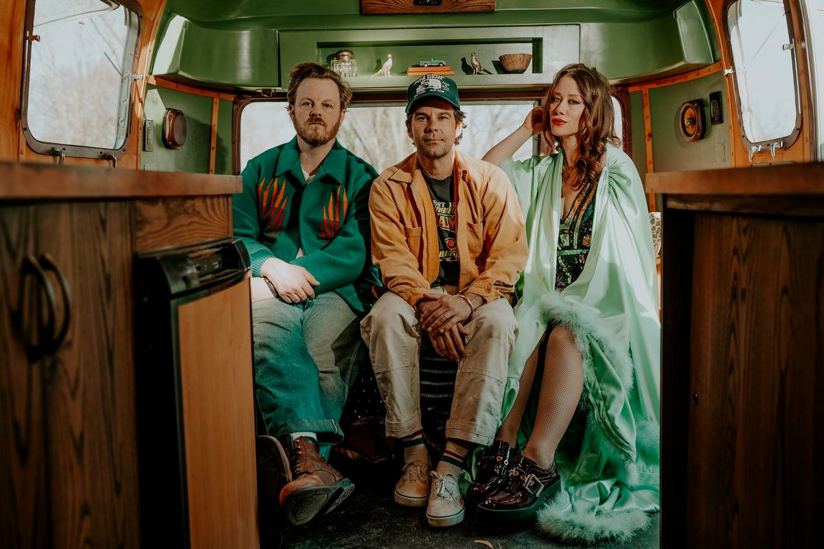 The Lone Bellow (16+)
