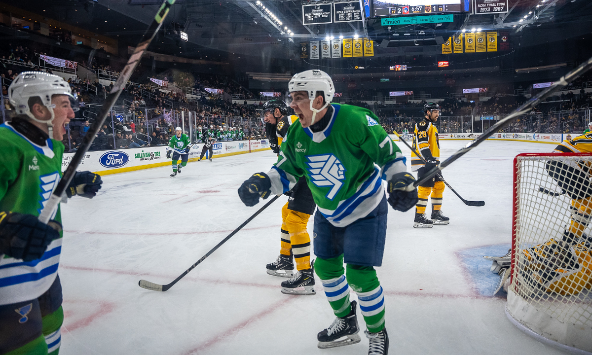 Parking Providence Bruins at Springfield Thunderbirds
