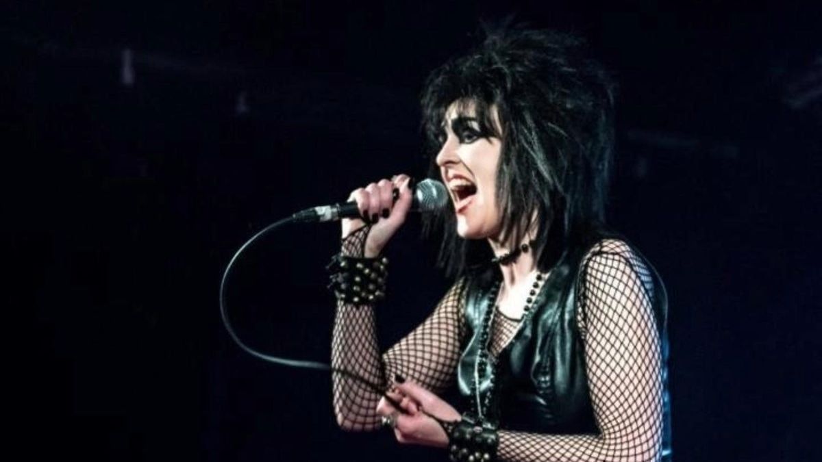 Lizzie &amp; The Banshees | Siouxsie &amp; The Banshees Tribute 