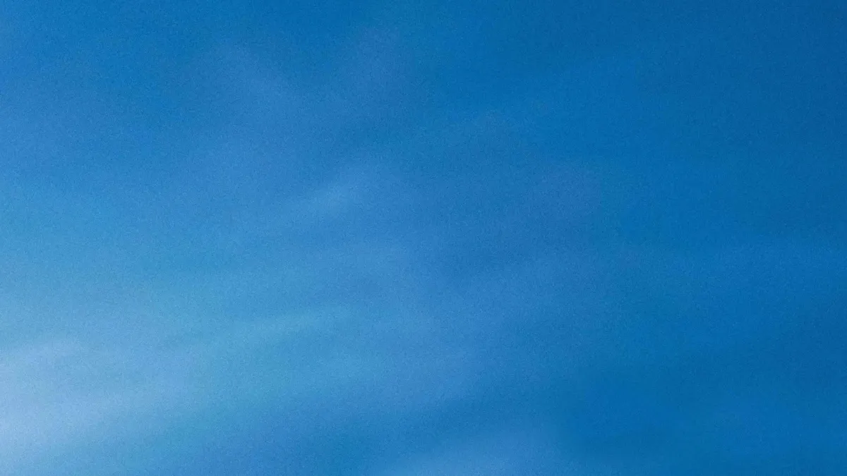 Les Trois Accords in Montr\u00e9al