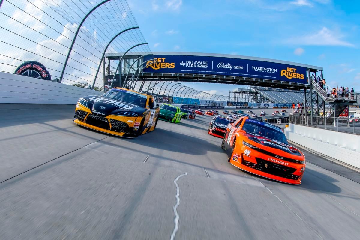 Parking NASCAR O'Reilly Auto Parts Series at Darlington Raceway