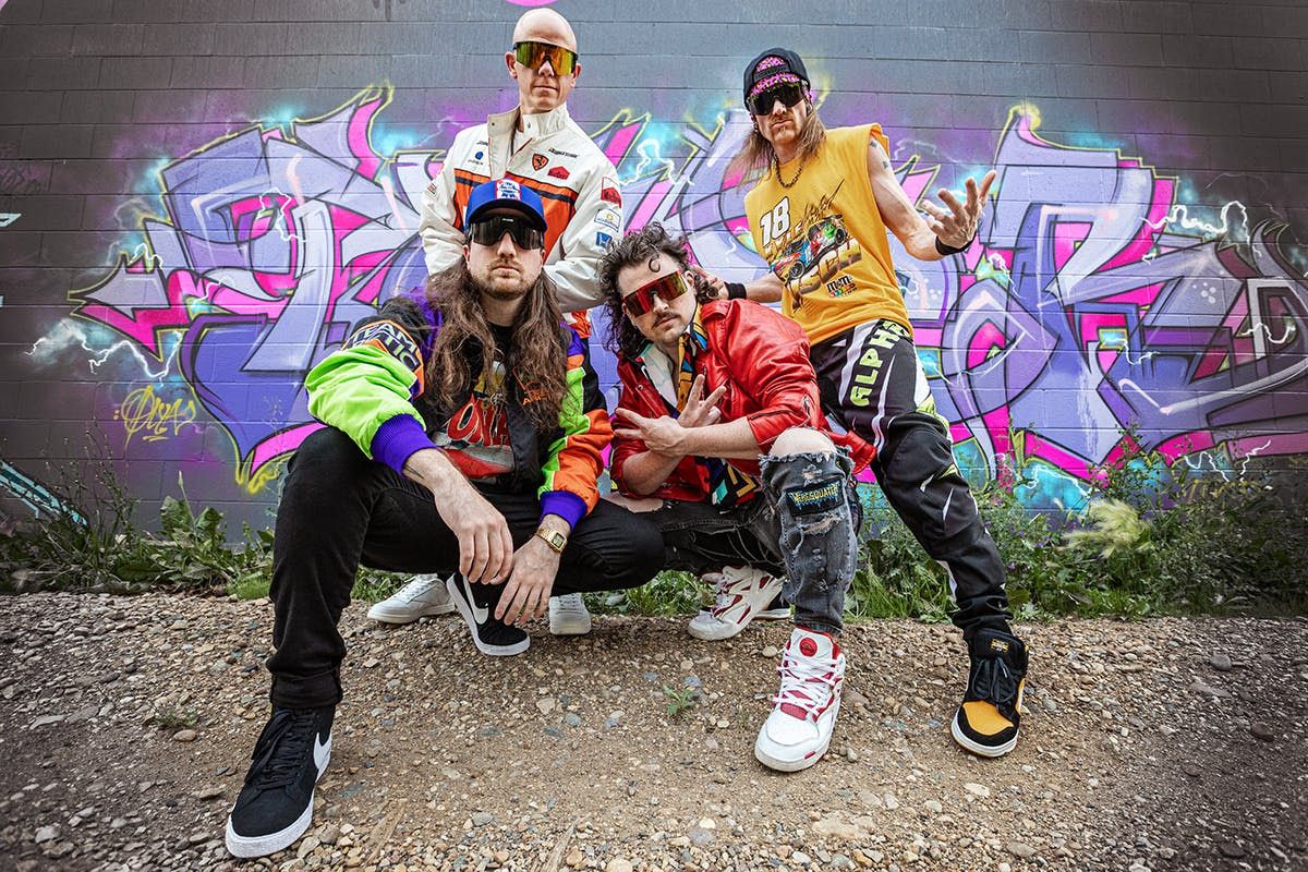 King 810 with Tallah