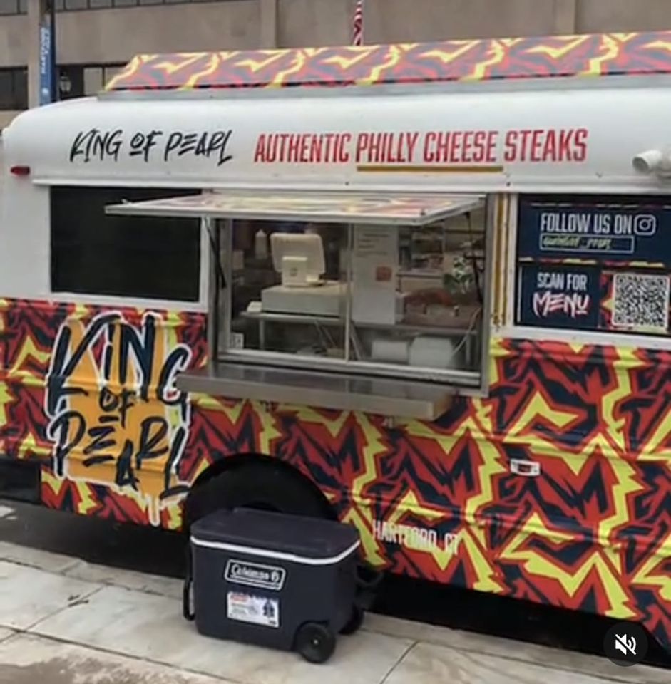 King of Pearl Food Truck PHB & R Dee Winery! Powder Hollow Brewery