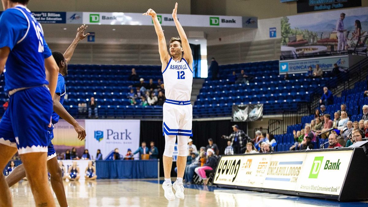 Parking Lipscomb Bisons at UNC Asheville Bulldogs Mens Basketball