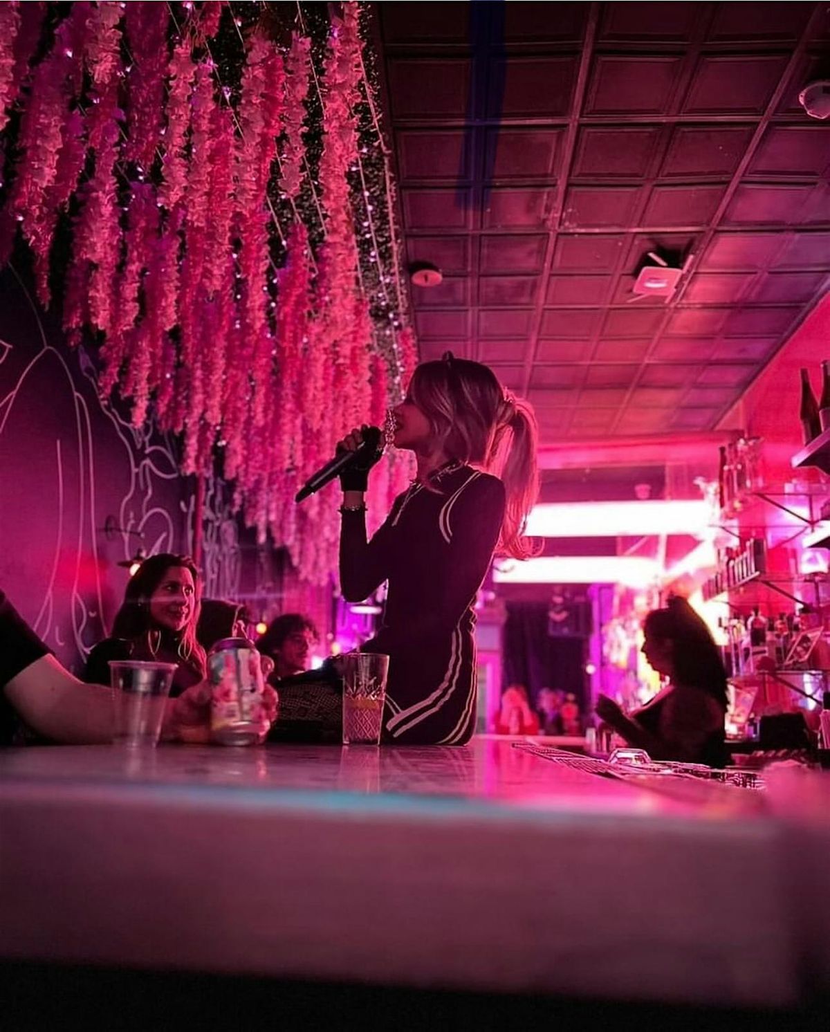 PEEPSHOW: a drag and burlesque extravaganza at Pink Metal