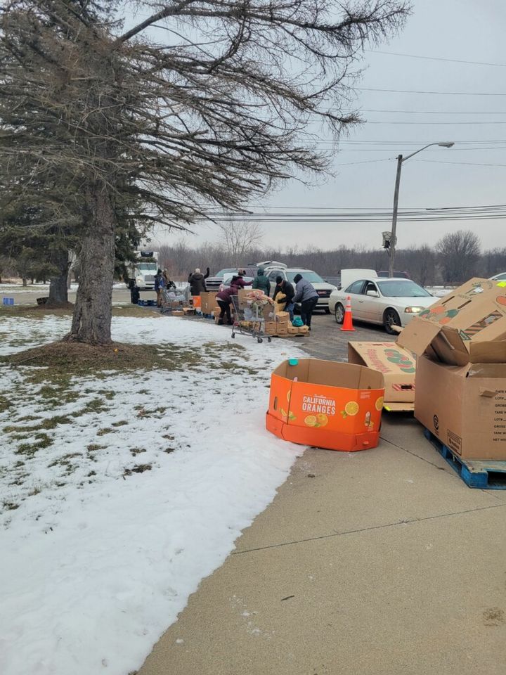 The Forgotten Harvest Drive Through Distribution 520 W Walton Blvd the-forgotten-harvest-drive-through-distribution-520-w-walton-blvd