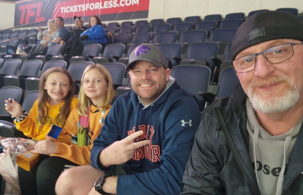 Wichita Thunder at Kansas City Mavericks at Cable Dahmer Arena