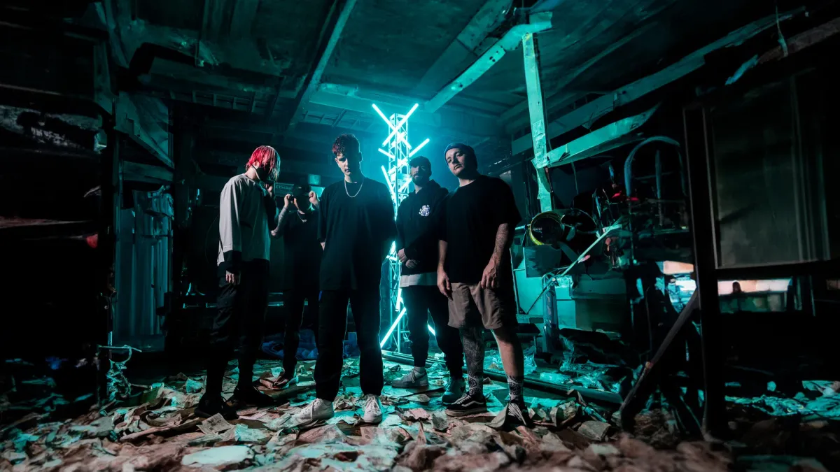 Alpha Wolf in Bendigo