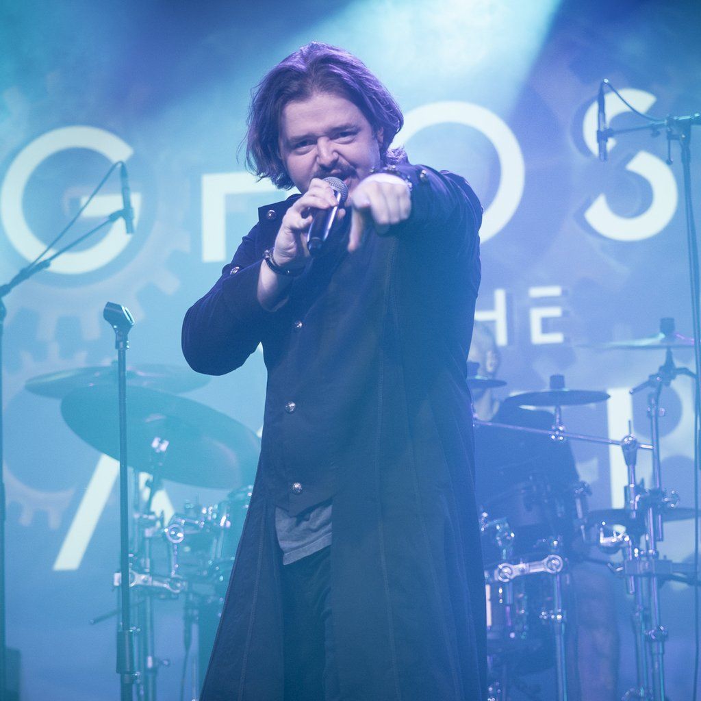 Sunday Club Presents: Ghost Of The Machine & Dominic Sanderson