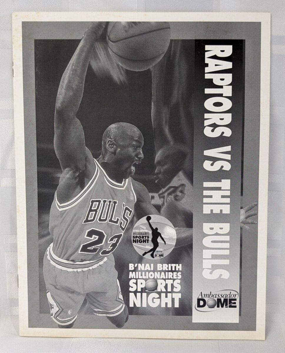 Toronto Raptors at Chicago Bulls at United Center