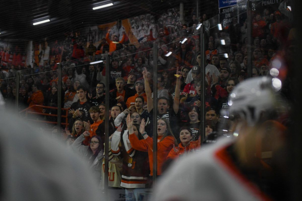 Bowling Green Falcons at Michigan Tech Huskies Mens Hockey at John MacInnes Student Ice Arena