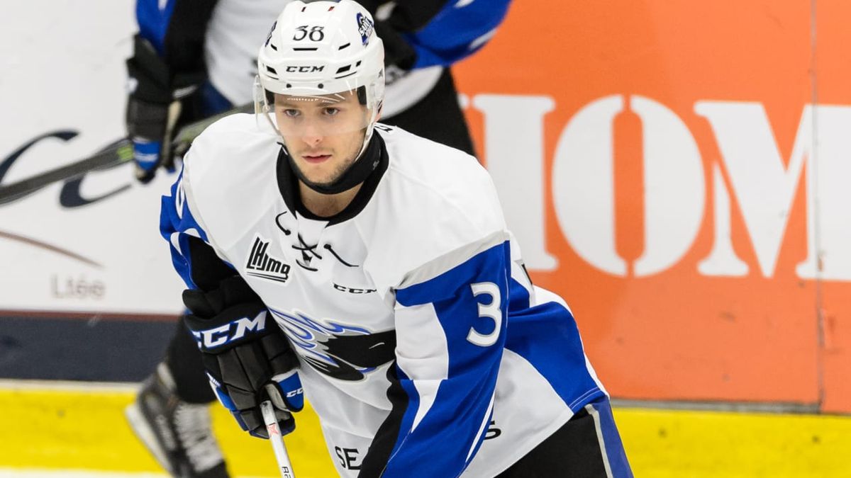 Parking Saint John Sea Dogs at Blainville-Boisbriand Armada