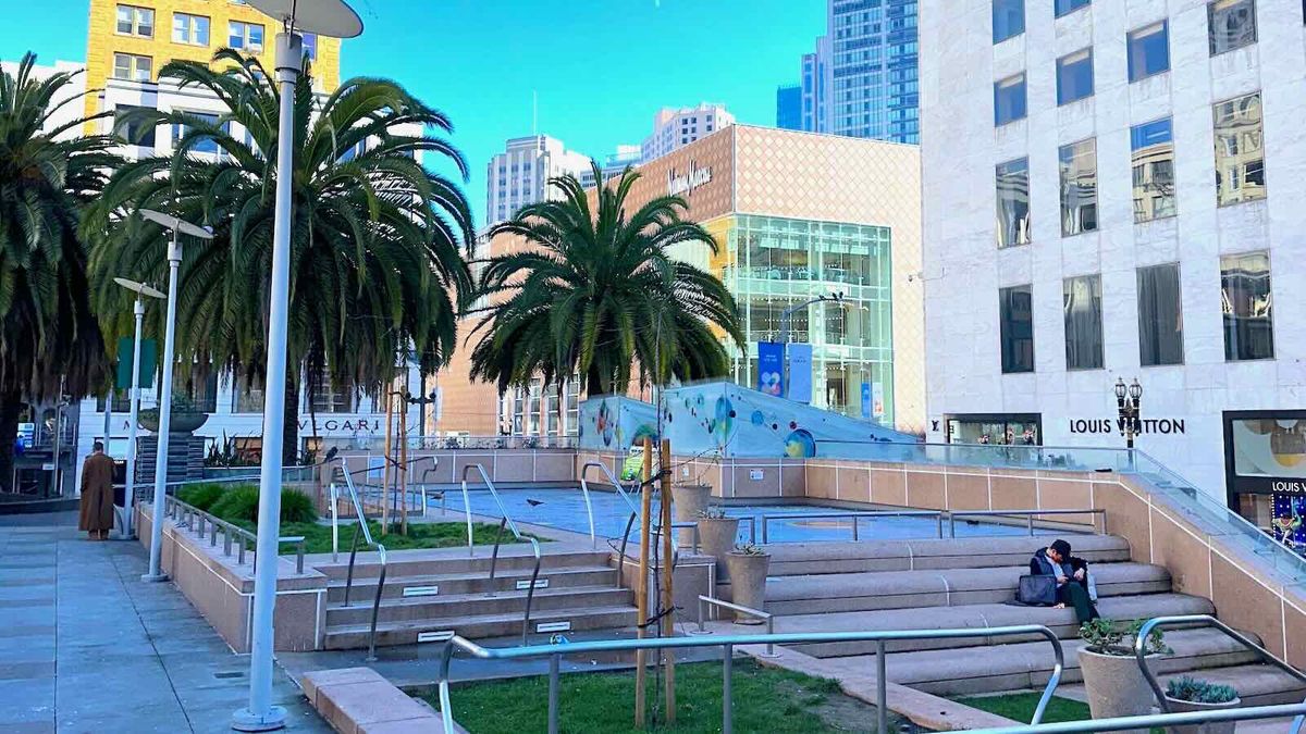 Parking Ruston Kelly with verygently (16+)