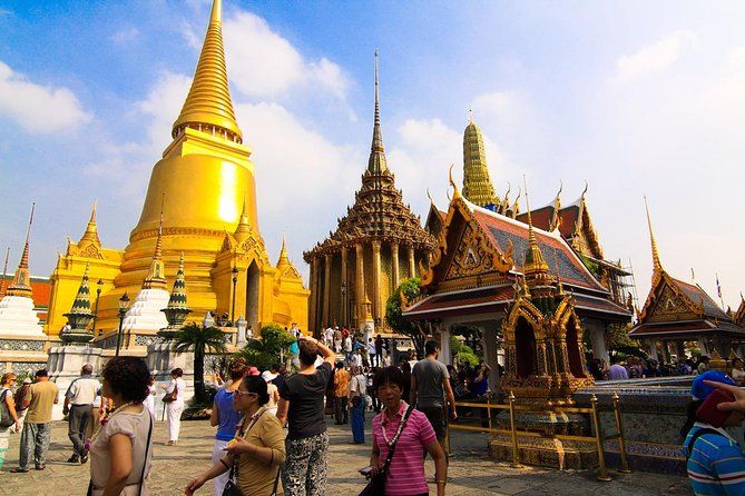 best bangkok private tour guide