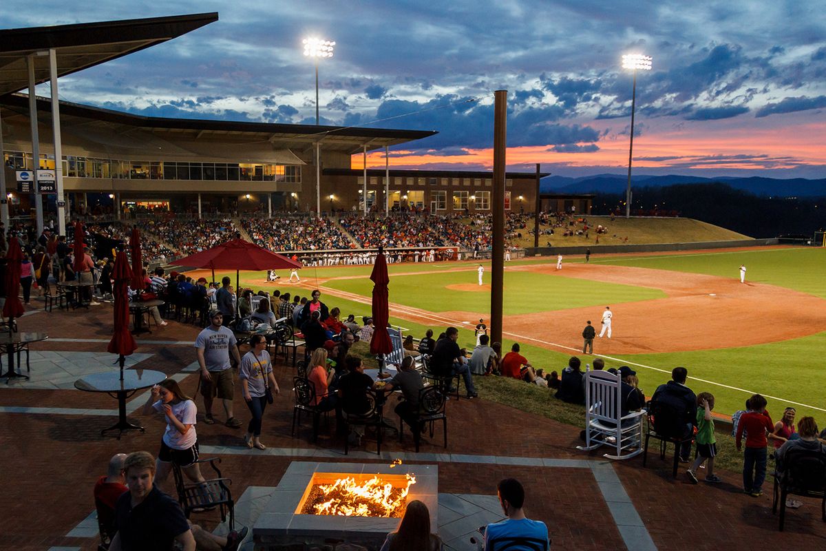 Parking Liberty Flames at Florida State Seminoles Softball
