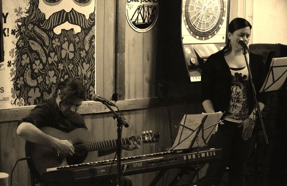 Evviva! Restaurant & Bar