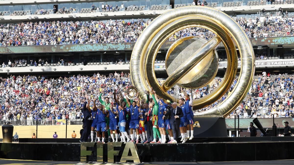 World Cup 26: Round of 32 - Match 75