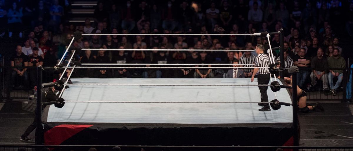 Parking WWE Saturday Night's Main Event